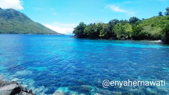 Pantai Jikomalamo, Tempat Asyik Menikmati Aneka Olahraga Air di Pulau Ternate