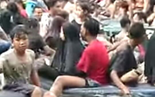 Terekam Mesum di Tengah Kolam Renang, Dua Sejoli yang Viral Telah Diamankan Polisi