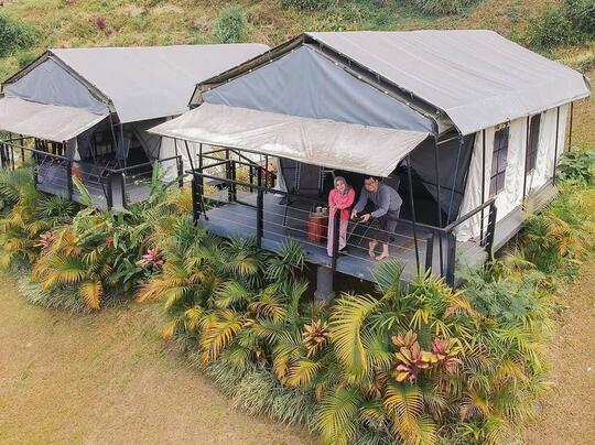 Camping dengan Fasilitas Lengkap Hanya di Trizara Resorts Glamping