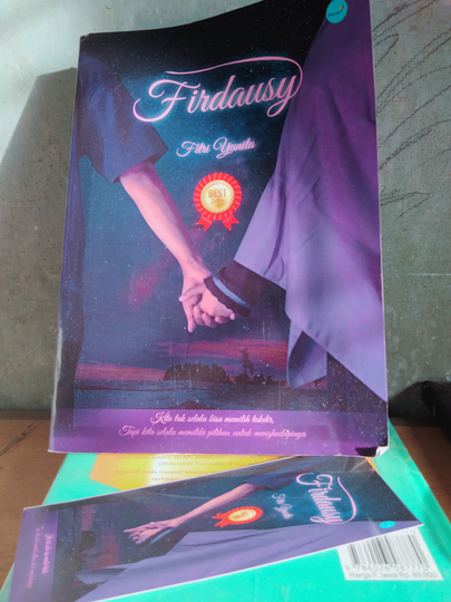 Review Buku Firdausy Karya Fitri Yunita