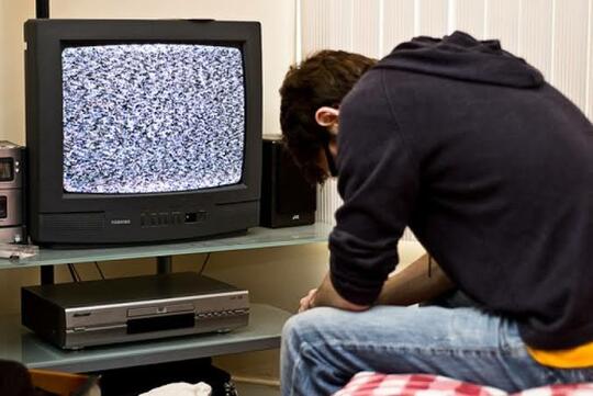5 Alasan Kejayaan Pertelevisian Indonesia Memang Sudah Habis, No. 1 Penyebab Utamanya