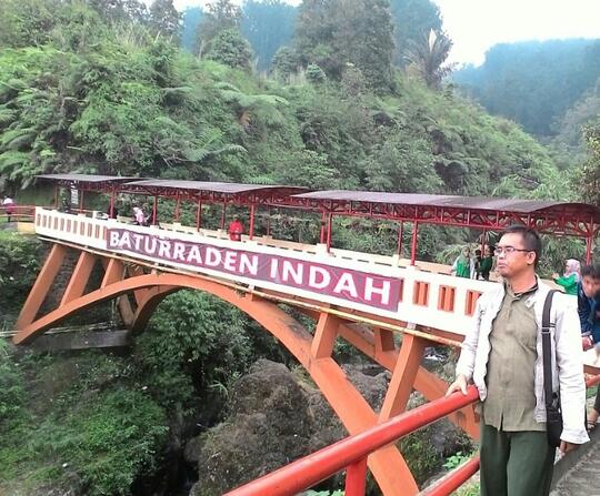 Berkat Kisah Cinta Batur & Raden Putri, Daerah Ini Jadi Tempat Wisata Keluarga!