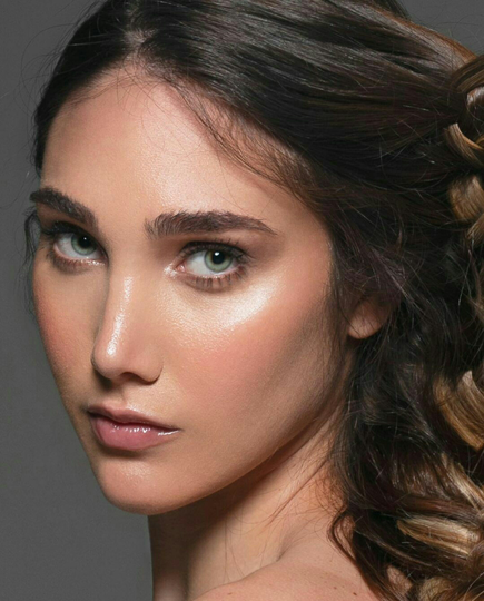 Edymar Martinez, Si Gadis Bermata Hijau Yang Mengagumkan!