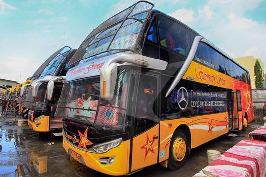 Kenapa Sih Bus Sumatera Banyak Yang Memakai Tameng?