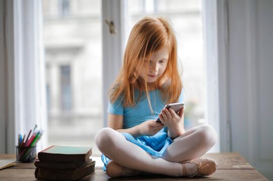 Sederet Cara Jauhkan 'Si Kecil' dari Gadget