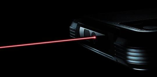 Ini Dia Smartphone Pertama Dengan Laser Rangefinder, Hayo Tebak Buatan Mana?
