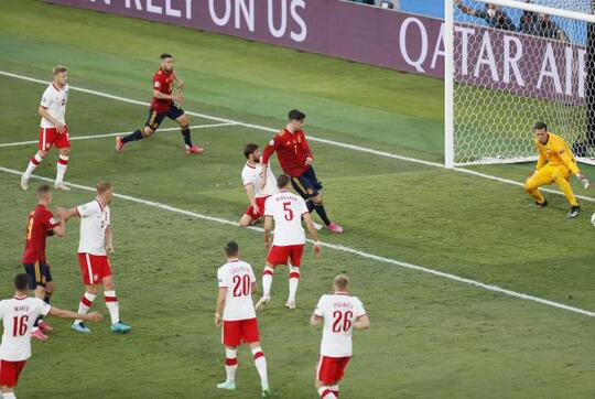 Meskipun Mencetak Gol, Masih Ada Aja yang Salah dari Morata...