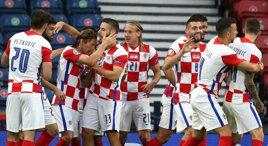 Cerita Angka Tiga dengan Grup D Piala Eropa 2020
