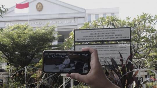Habib Bahar Serukan Umat Islam Putihkan PN Jaktim saat Sidang Vonis Habib Rizieq