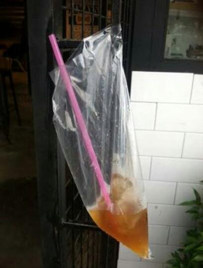 Kebiasaan Sepele Warga +62 Yang Bisa Bikin Bule Heran