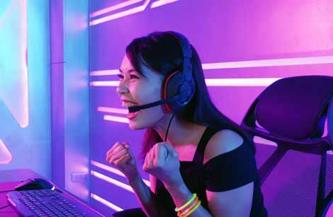 Yang Masih Bingung Pakai Headphone Baca Ini Dulu Biar Nggak Diketawain Orang!