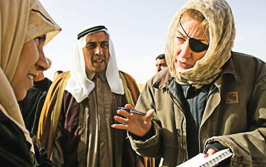 Mengenal Marie Colvin, Wartawan Perang Wanita