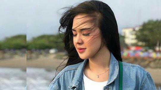 Beberapa Artis Yang Terkenal Lewat Cover Lagu Di YouTube