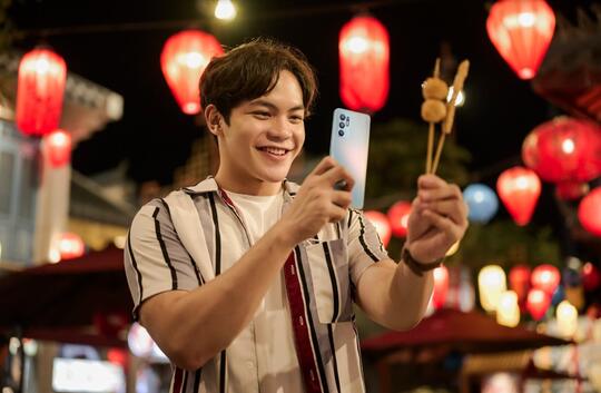 Si Kamera Canggih & Gaming Lancar Rilis! Buruan Preorder OPPO Reno6 di Shopee
