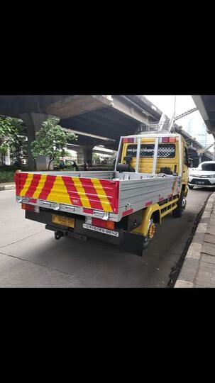 Mercedes Benz MB700 dan MB800 - Dibuat Untuk Menjegal Dominasi Mitsubishi Colt Diesel
