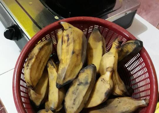 Bukan Pizza, Inilah Makanan yang Ada di Desa dan Jarang Dimakan Oleh Orang Elit Kota