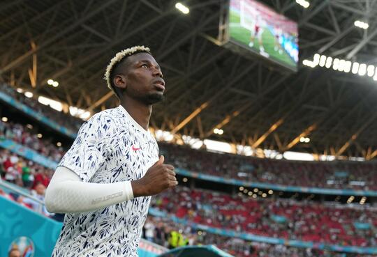 PSG Mau Gaji Pogba Rp 9,9 miliar Per Pekan! Yakin Mau Ditolak?