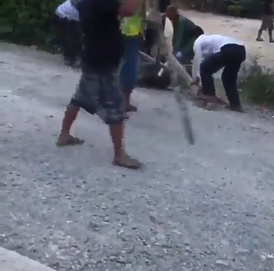 Terpapar Covid-19, Pria Ini Jadi Korban Amukan Warga Kampungnya, Sumpah Jahat Banget!