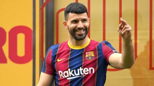 Tidak Ada Anak Emas Dalam Squad Guardiola, Aguero Adalah Buktinya