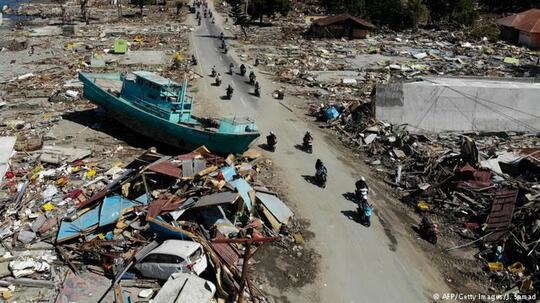 Mengerikan 9 Gempa Bumi Dan Tsunami Besar Yg Pernah Terjadi di Indonesia
