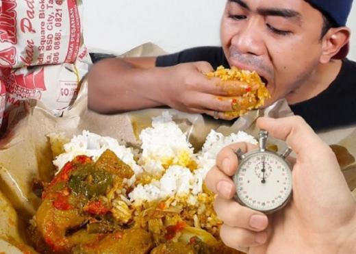 Muncul Parodi Makan di Tempat Dibatasi Waktu 20 Menit Saja, Apakah Ada yang Salah?
