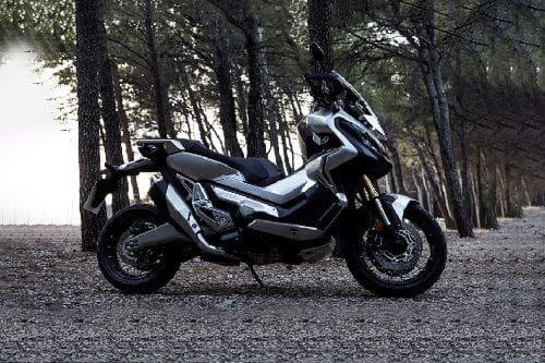 SIM C Dibagi Tiga Jenis! Motor Matik Apa Saja yang Wajib Memiliki SIM CI?