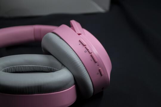Razer Opus X, Headset ANC yang Nyaman 