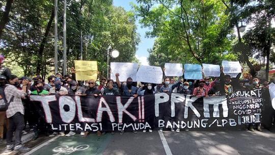 Buat Apa Sih Kita Ikut Demo?