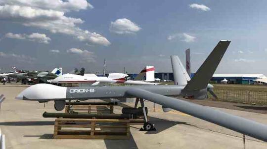Tampil Dalam Demo Statis, Rusia Perkenalkan Drone Orion-E dan Rudal Anti Tank Vikhr