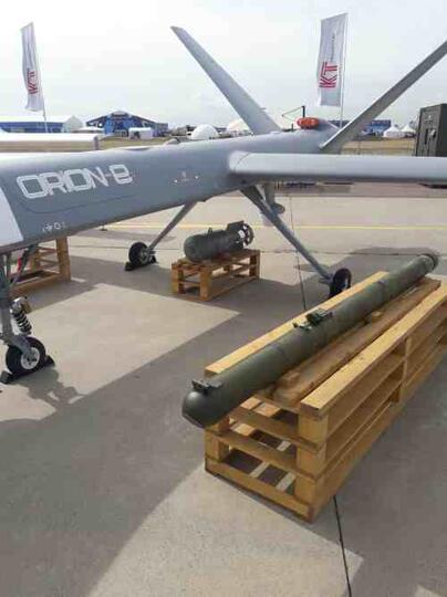 Tampil Dalam Demo Statis, Rusia Perkenalkan Drone Orion-E dan Rudal Anti Tank Vikhr