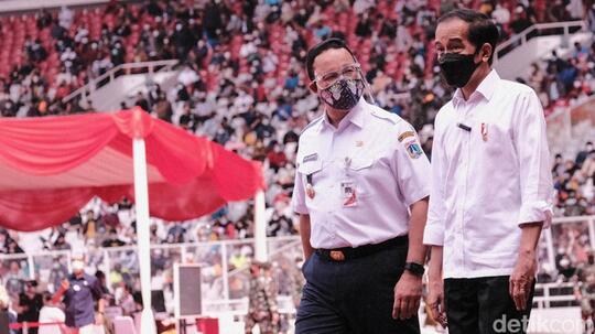 Anies: Kita Lebih Cepat Sebulan dari Target Jokowi Vaksinasi 7,5 Juta Orang