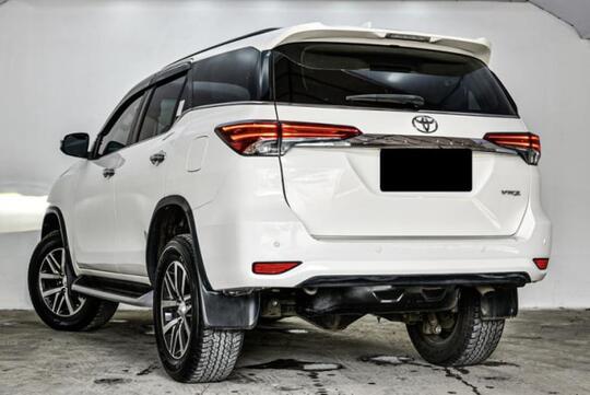 16 Tahun Perkembangan Toyota Fortuner, SUV Kebanggaan Orang Indonesia