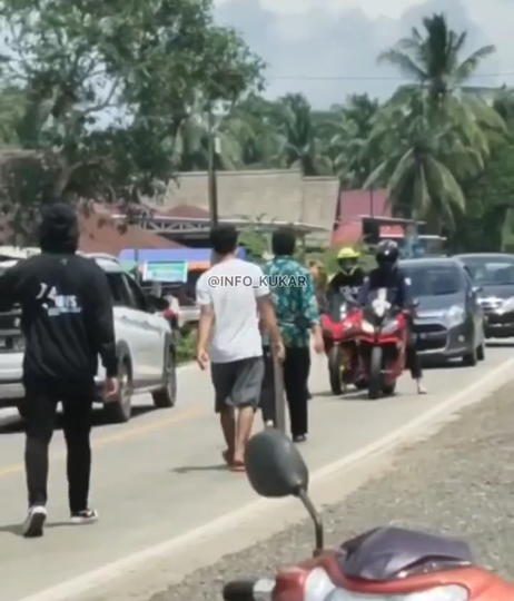 Para Warga Mengadang Pengendara Sunmori, Ibu-Ibu: Motor Mahal Attitude Enggak Ada