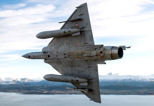 India Membeli 24 Jet Tempur Mirage 2000 Bekas Prancis