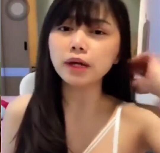 Potret Cantik RR di Instagram, Selebgram Bali yang Live Bugil dengan Akun Kuda Poni