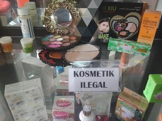 Awas! Obat dan Kosmetikmu Bisa Jadi Ilegal & Palsu. Begini Cara Check izin BPOM