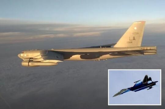 Si Kakek Tua Kembali Berulah, Rusia Mengutus Tiga Su-35 Untuk Mencegatnya