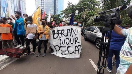 Mahasiswa Demo Di Masa Pandemi, Untuk Siapa?