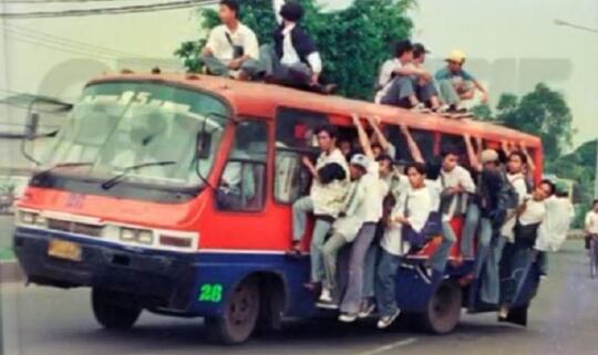 Anak Cucu Akan Heran, Dulu Kita Sering Naik Ini. Bangga Sekaligus Sedih?