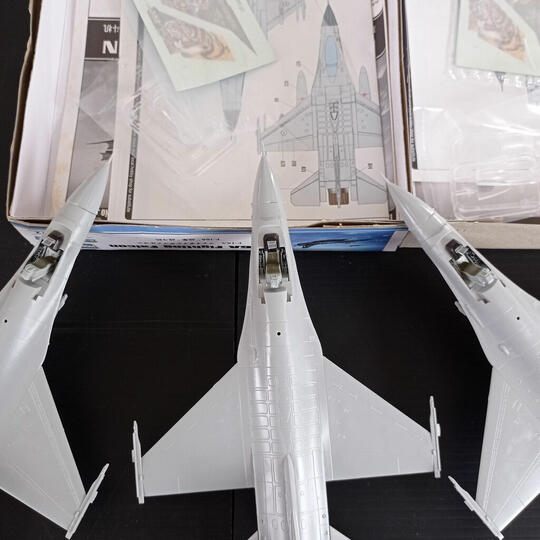 Marathon Merakit 3 (tiga) F-16A TNI-AU Sekaligus