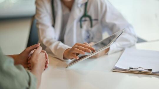 IRT di Gorontalo Tewas Diduga Malpraktik Dokter, Pengakuan Suami Bikin Miris