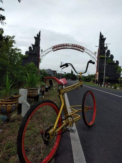 Sepeda Gemutren, Bagaimana Cara Berbelok ya?