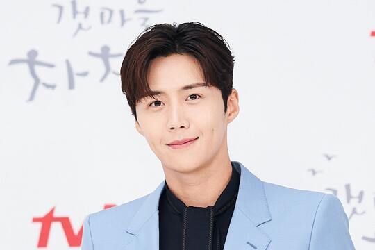 Ada Mengapa pada Kim Seon Ho, Kemenpora dan Ika Natassa