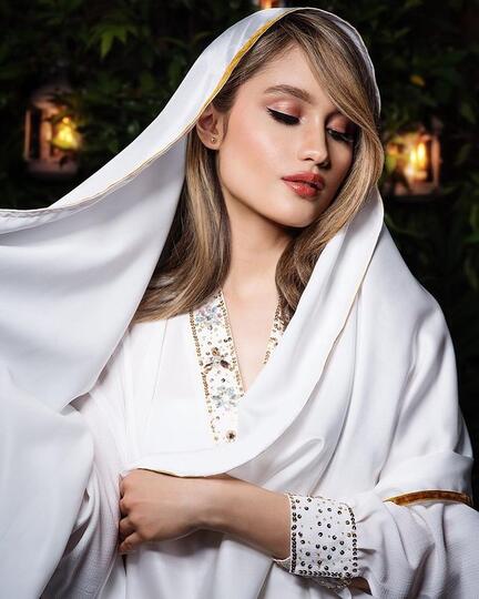 Bikin Iri Sekaligus Kasihan dengan Privilege Orang Ganteng atau Cantik Ini