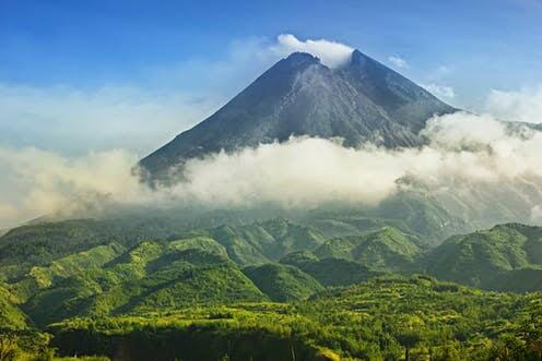Gunung Yang Jarang Orang Tahu Di Indonesia, Apa Saja Ya Itu?