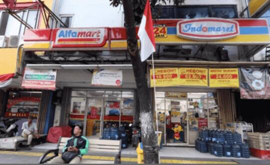 Alfamart Buka-bukaan soal Parkir: Pada Dasarnya Gratis!
