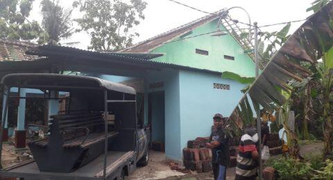 Edan! Ada Bucin Yang Jual Seisi Rumah Demi Pacarnya