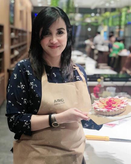 Siapa Sangka! Artis-Artis Indo Seksi Ini Ternyata Dulunya Pernah Di Bui