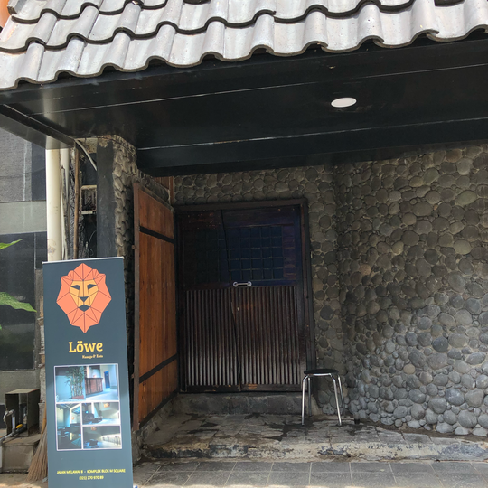 izin suhu Lowe Massage And Resto