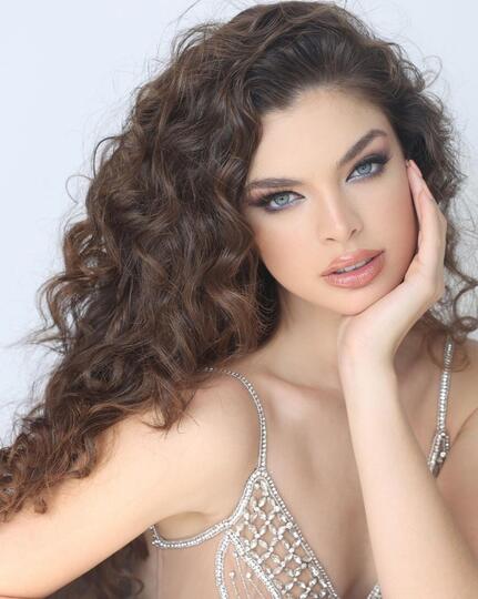 Kecantikan Miss Paraguay Bikin Kaum Adam Meleleh, Apa Kalian Setuju?